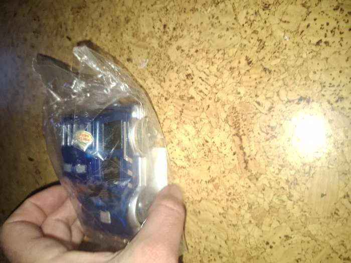 Фотография покупателя товара Машинка для гибкого трека Magic Tracks, с зацепами для петли, цвет синий - Фото 3