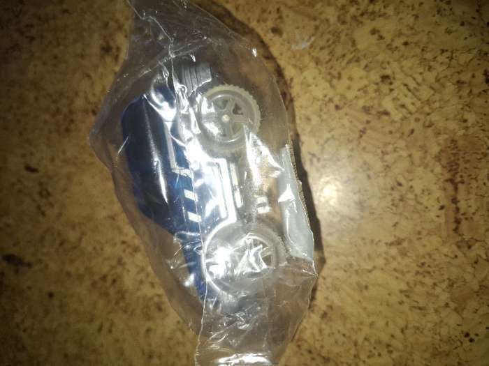 Фотография покупателя товара Машинка для гибкого трека Magic Tracks, с зацепами для петли, цвет синий - Фото 1