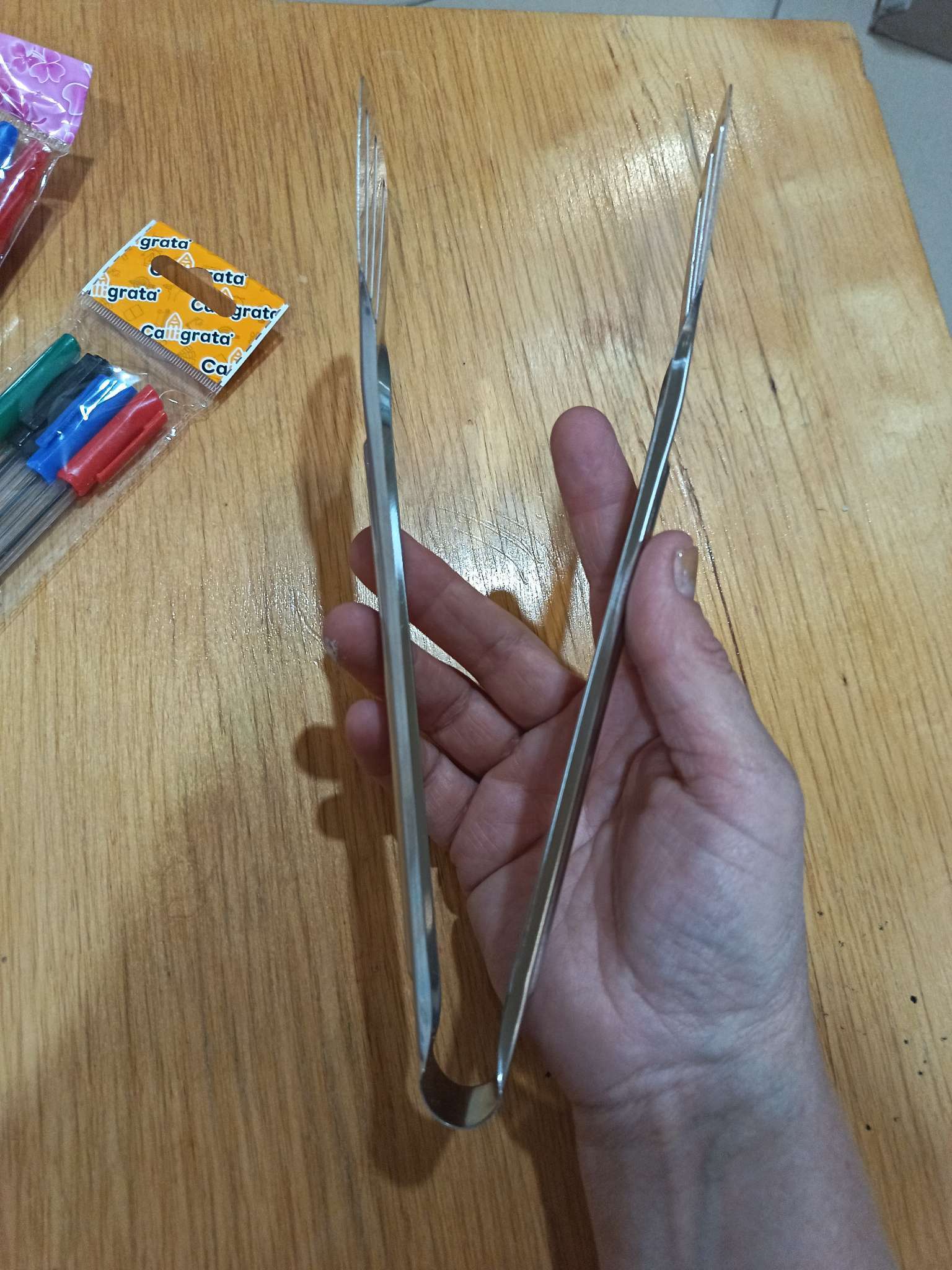 Фотография покупателя товара Щипцы кухонные Доляна «Лопатка», h=33.5 см, нержавеющая сталь, 304 марка стали, серебристые - Фото 2