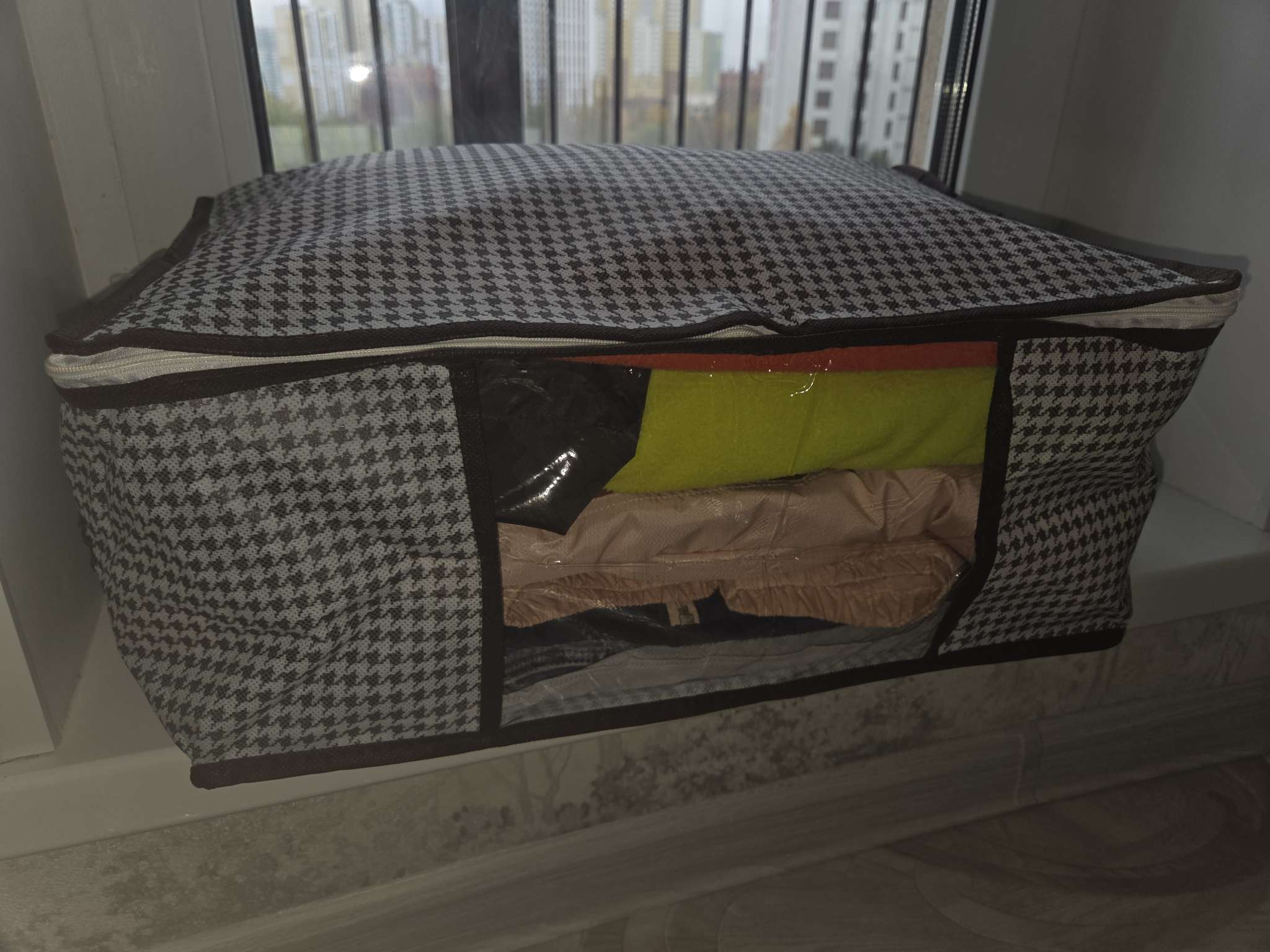 Фотография покупателя товара Кофр для хранения вещей «Вилли», 45×30×20 см, бело-коричневый - Фото 1