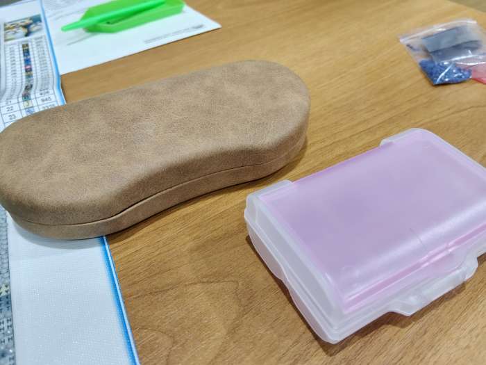 Фотография покупателя товара Органайзер для хранения мелочей, двусторонний, 7 ячеек, 9.2×7×3 см, МИКС - Фото 4