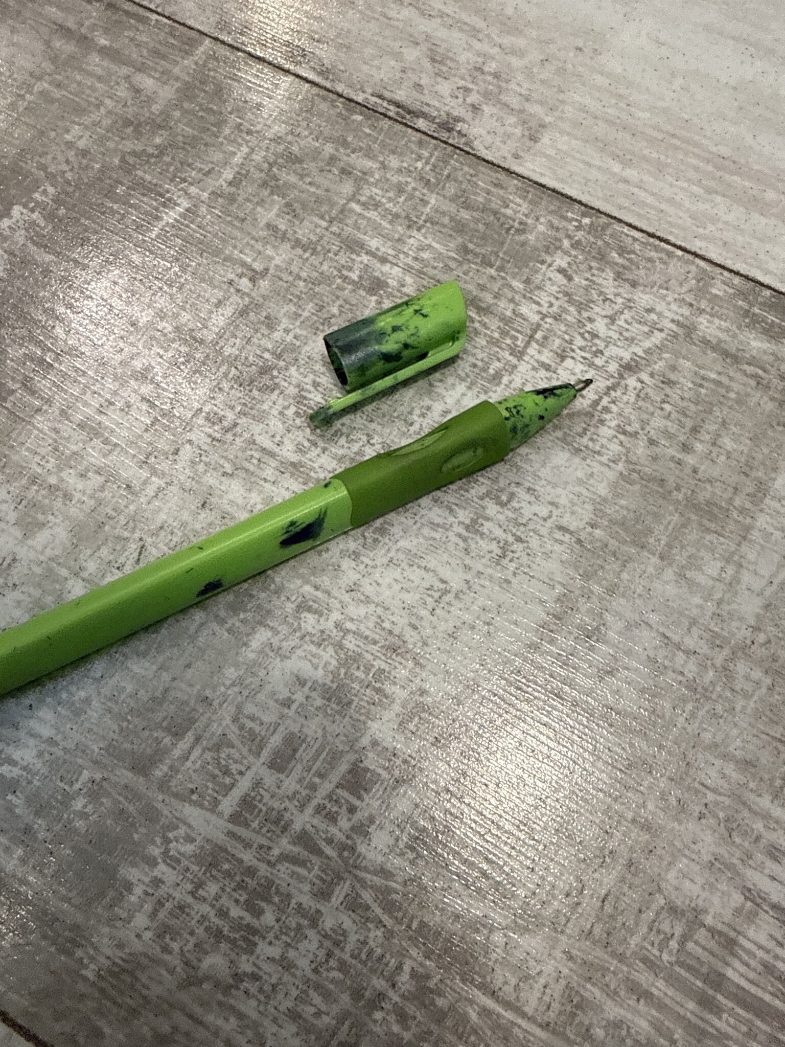 Фотография покупателя товара Ручка шариковая, 0.7 мм, стержень синий, корпус с резиновым держателем, МИКС - Фото 17