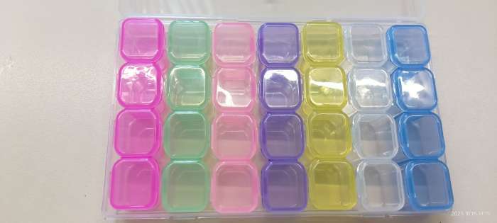 Фотография покупателя товара Органайзер для хранения мелочей QF, 28 ячеек, 17.5×10.5×2.5 см, разноцветный - Фото 9