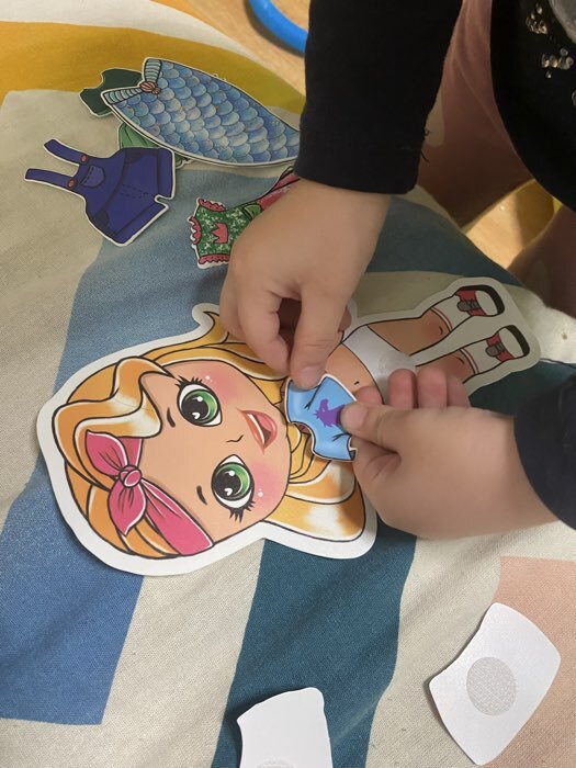 Фотография покупателя товара Игра на липучках «Вечерний образ» - Фото 1