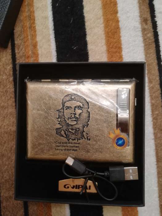 Фотография покупателя товара Портсигар на 20 сигарет "Чегевара", с электронной зажигалкой, 13.5 х 14 см, от USB - Фото 1