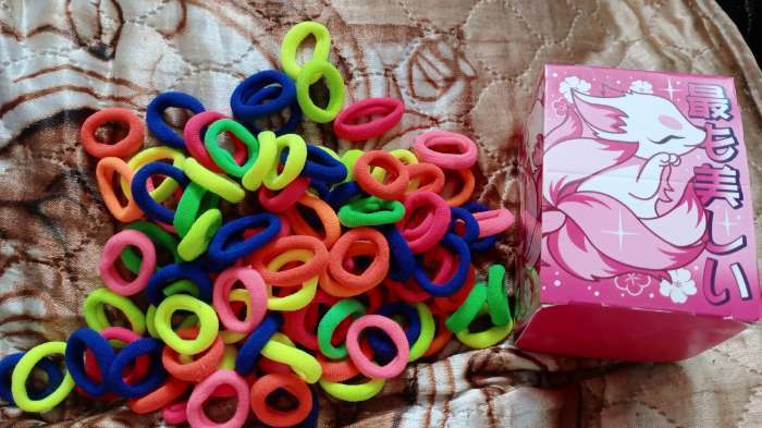 Фотография покупателя товара Резинки для волос «Махрушка», 100 шт., 2×2×0.4 см - Фото 3