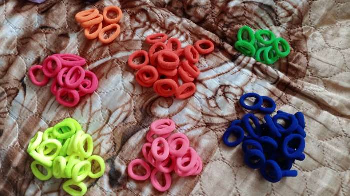 Фотография покупателя товара Резинки для волос «Махрушка», 100 шт., 2×2×0.4 см - Фото 4