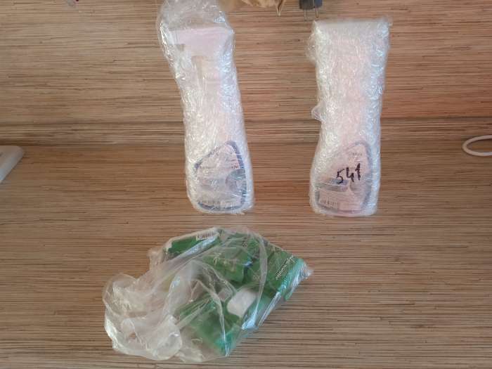 Фотография покупателя товара Mister Dez PROFESSIONAL Средство для чистки акриловых ванн и душевых кабин с ароматом дыни, на основ - Фото 4