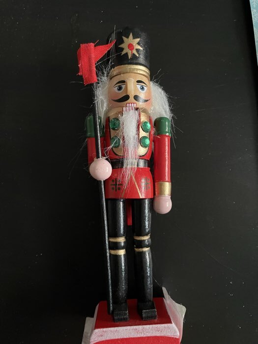 Фотография покупателя товара УЦЕНКА Новогодний сувенир «Щелкунчики» 3.5×4.5×15 см МИКС - Фото 1