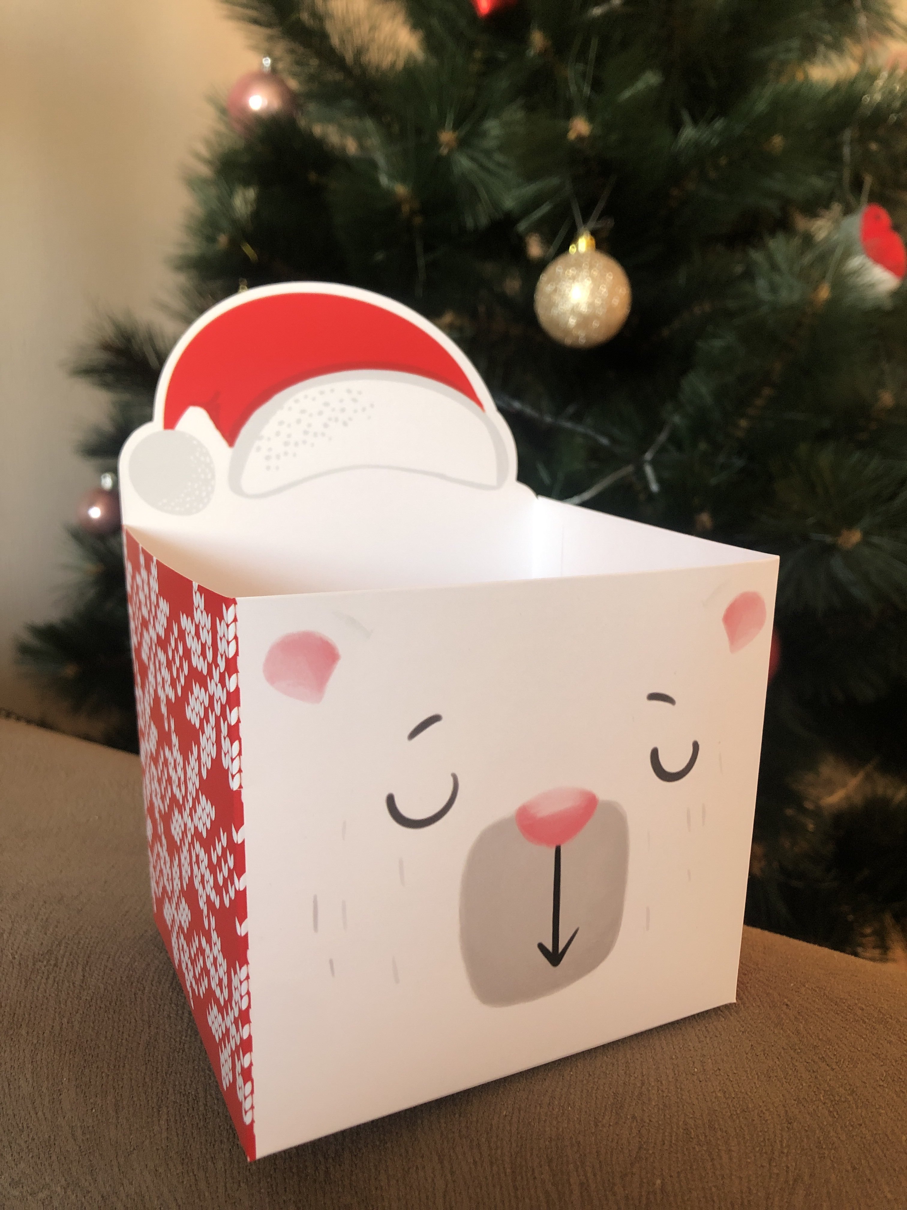 Фотография покупателя товара Коробка для мини-букетов «С новым годом», мишка, 12 х 17 х 10 см