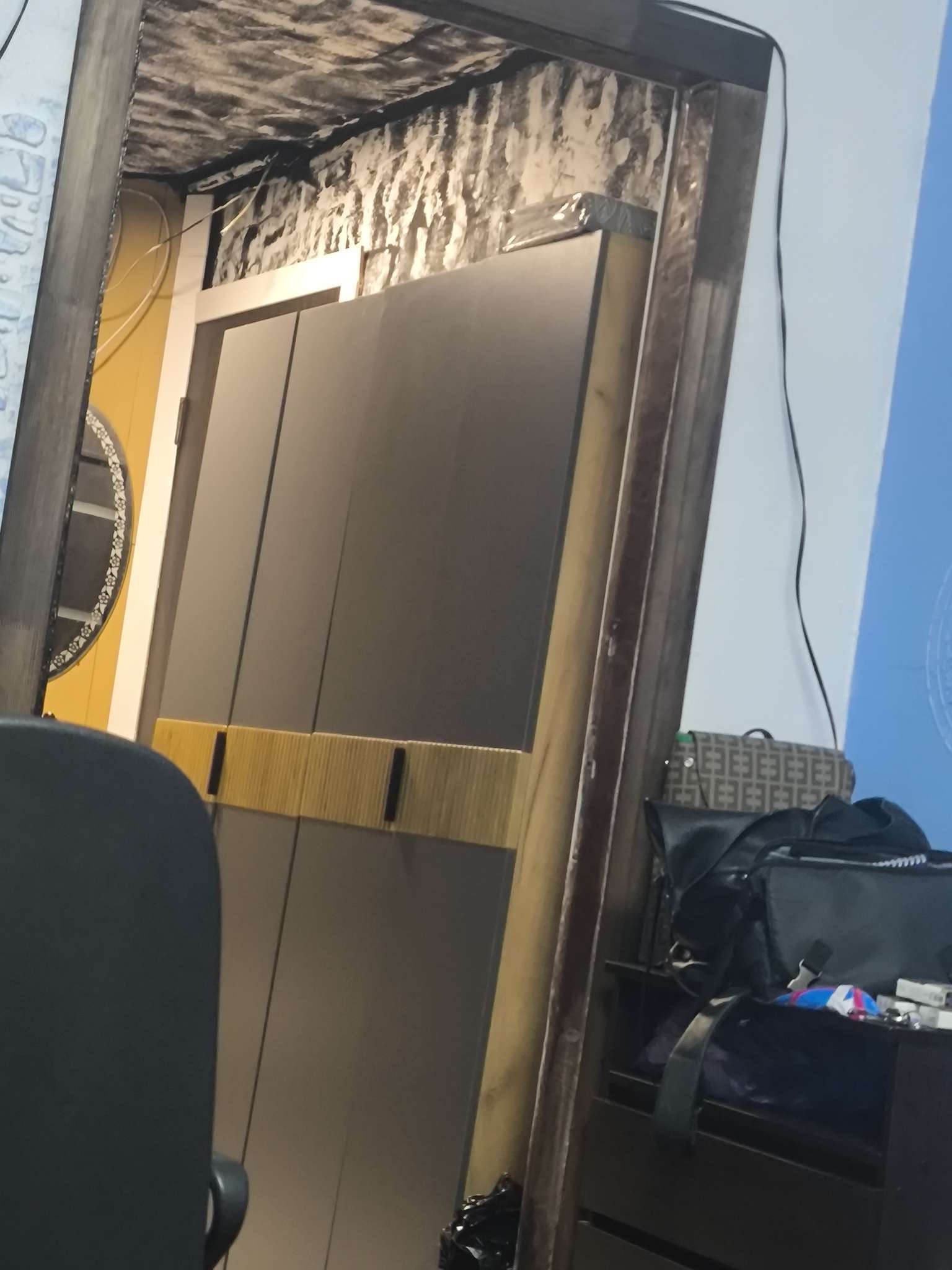 Фотография покупателя товара Шкаф двухстворчатый «Бери», 800×350×1826 мм, цвет дуб крафт золотой/графит - Фото 1