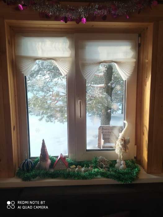 Фотография покупателя товара Наклейки для окон «Cнежинки», многоразовая, 33 х 50 см, Новый год - Фото 33