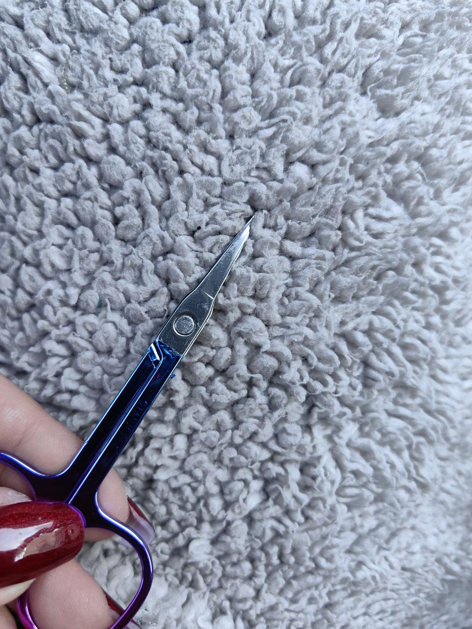 Фотография покупателя товара Ножницы маникюрные, прямые, узкие, 8.8 см, цвет хамелеон - Фото 3