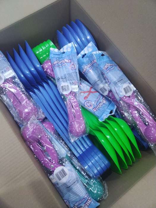 Фотография покупателя товара Лопата детская, 55.5 см, МИКС - Фото 1