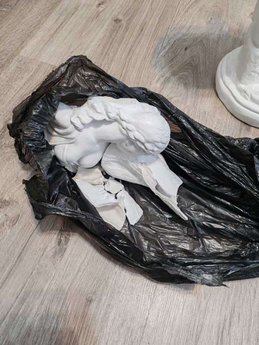 Фотография покупателя товара Фигура с кашпо «Гречанка», 40×30×88 см, 900 мл, гипс, белая - Фото 11