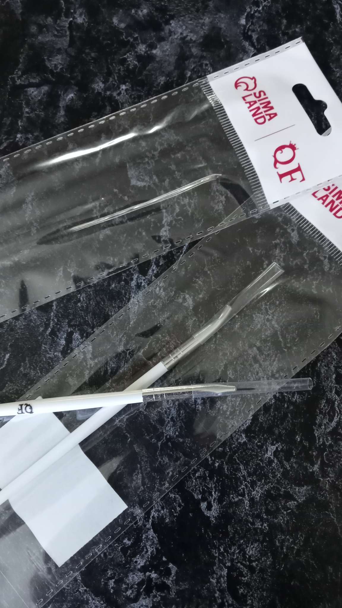 Фотография покупателя товара Кисть для дизайна ногтей, изогнутая, точечная, 17.5 см, d=2×7 мм, белая - Фото 1