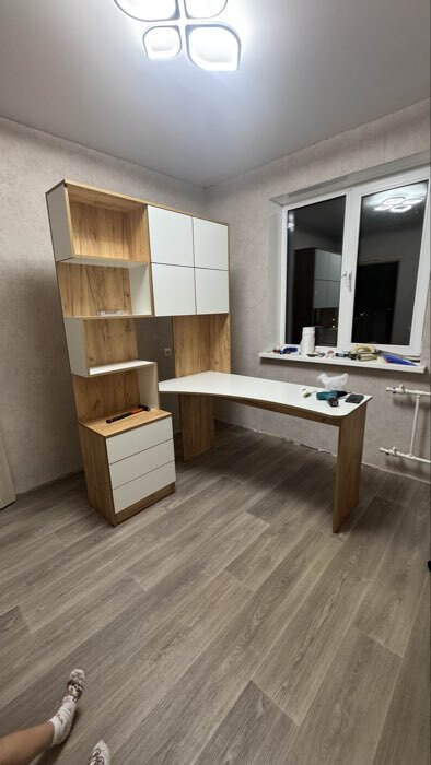 Фотография покупателя товара Стол компьютерный №1, левый, 1280×2000×1450 мм, цвет дуб вотан/белый - Фото 1