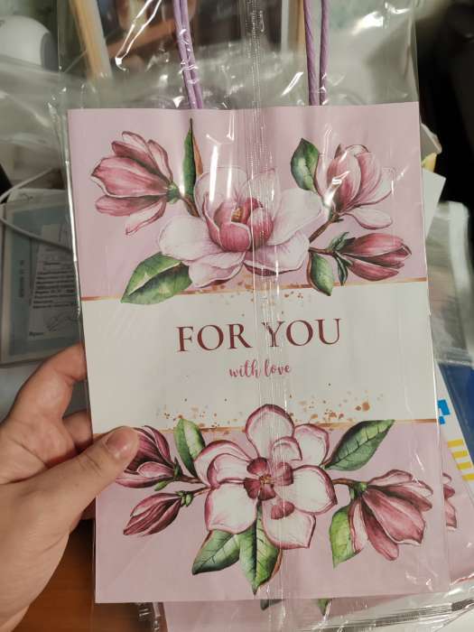 Фотография покупателя товара Пакет подарочный крафт «Подарок для тебя» 18×8×25 см - Фото 1