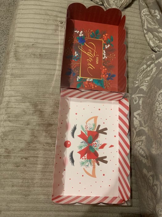 Фотография покупателя товара Коробка подарочная с PVC крышкой «С Новым годом», 20 × 30 × 8 см - Фото 1