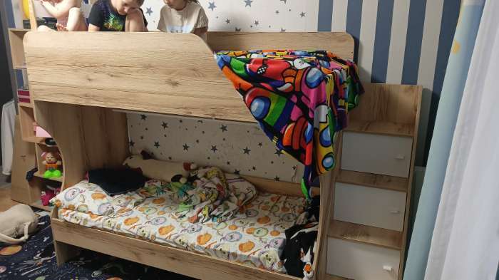 Фотография покупателя товара Кровать двухъярусная «Геометрия 2», с лесенкой, спальное место 800×1800 мм, 2258×842×1611 мм, цвет делано светлый/белый - Фото 1