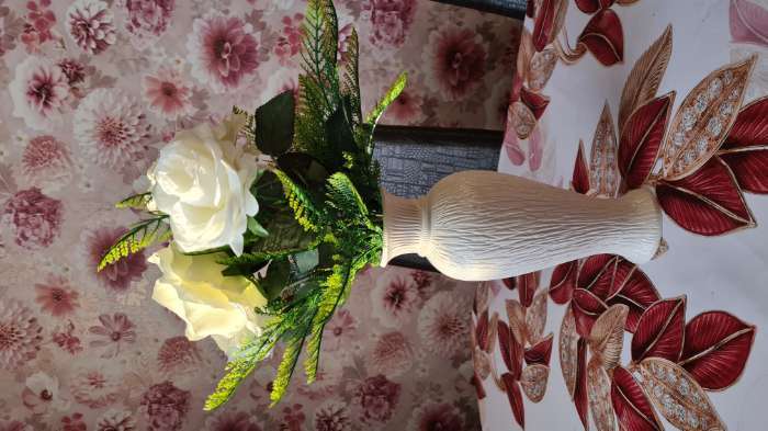 Фотография покупателя товара Цветы искусственные "Роза Глория" 9х60 см, кремовый - Фото 2