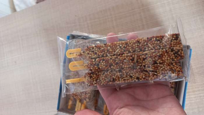 Фотография покупателя товара Набор палочки "Seven Seeds" для попугаев с витаминами и минералами, коробка 36 шт, 720 г - Фото 2