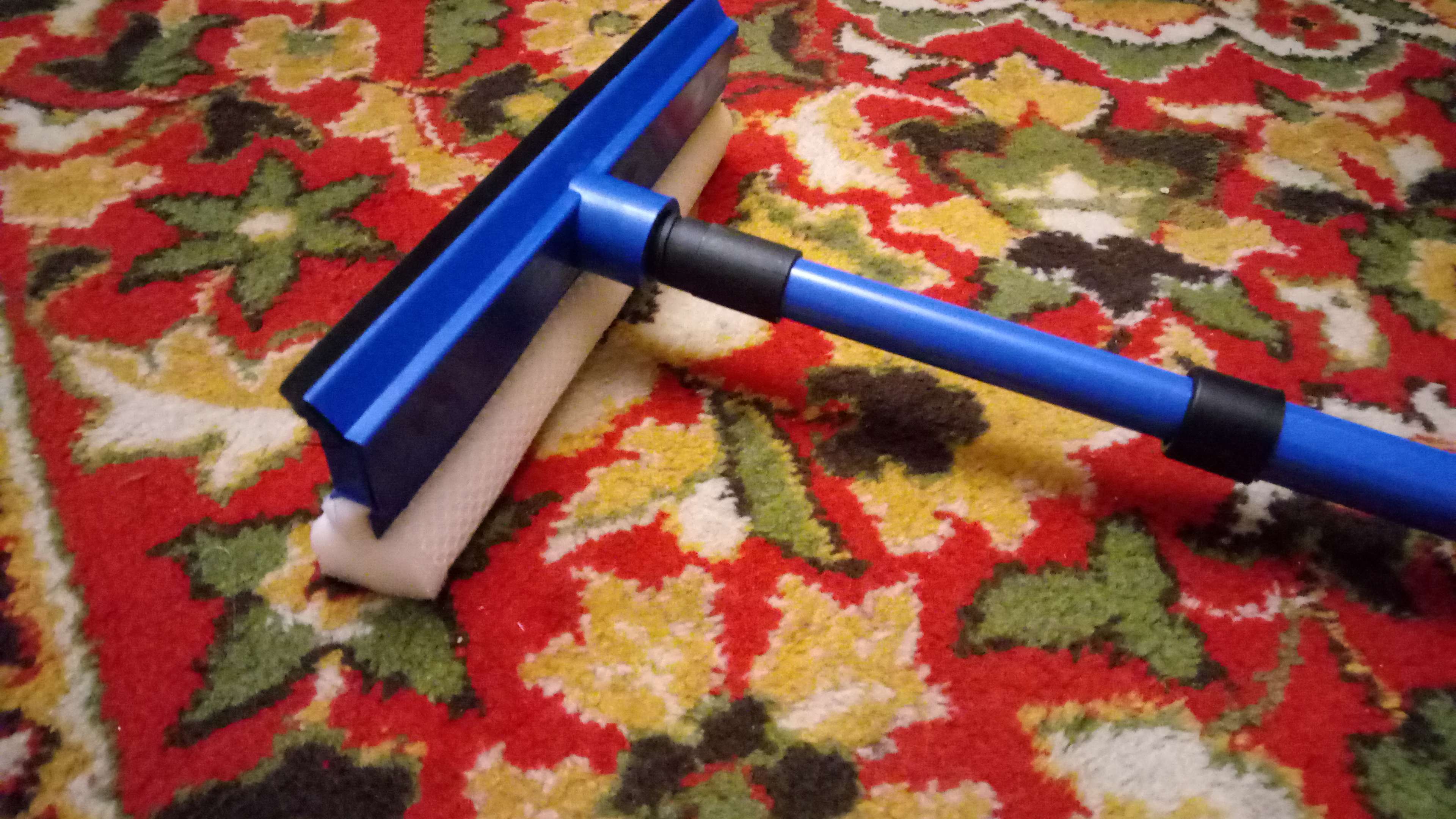 Фотография покупателя товара Окномойка с телескопической металлической окрашенной ручкой и сгоном Доляна, 20×49(75) см, поролон, цвет синий - Фото 2