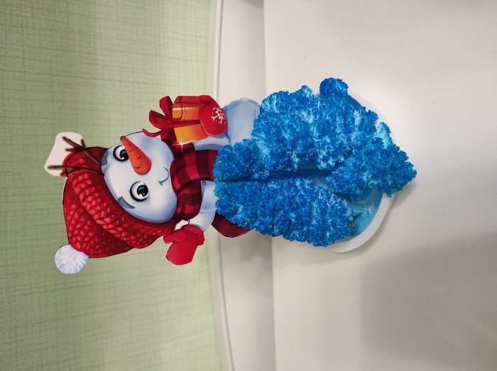 Фотография покупателя товара Набор для творчества «Лучистые кристаллы»: Снеговик, цвет синий - Фото 7