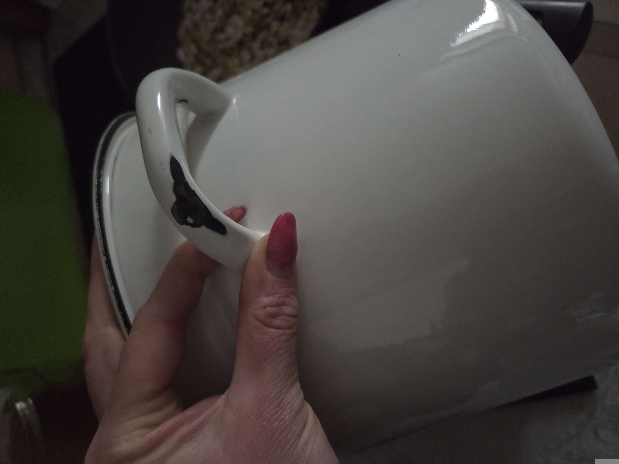 Фотография покупателя товара УЦЕНКА Кастрюля, 10 л, цилиндрическая, без деколи, без крышки, белая - Фото 1