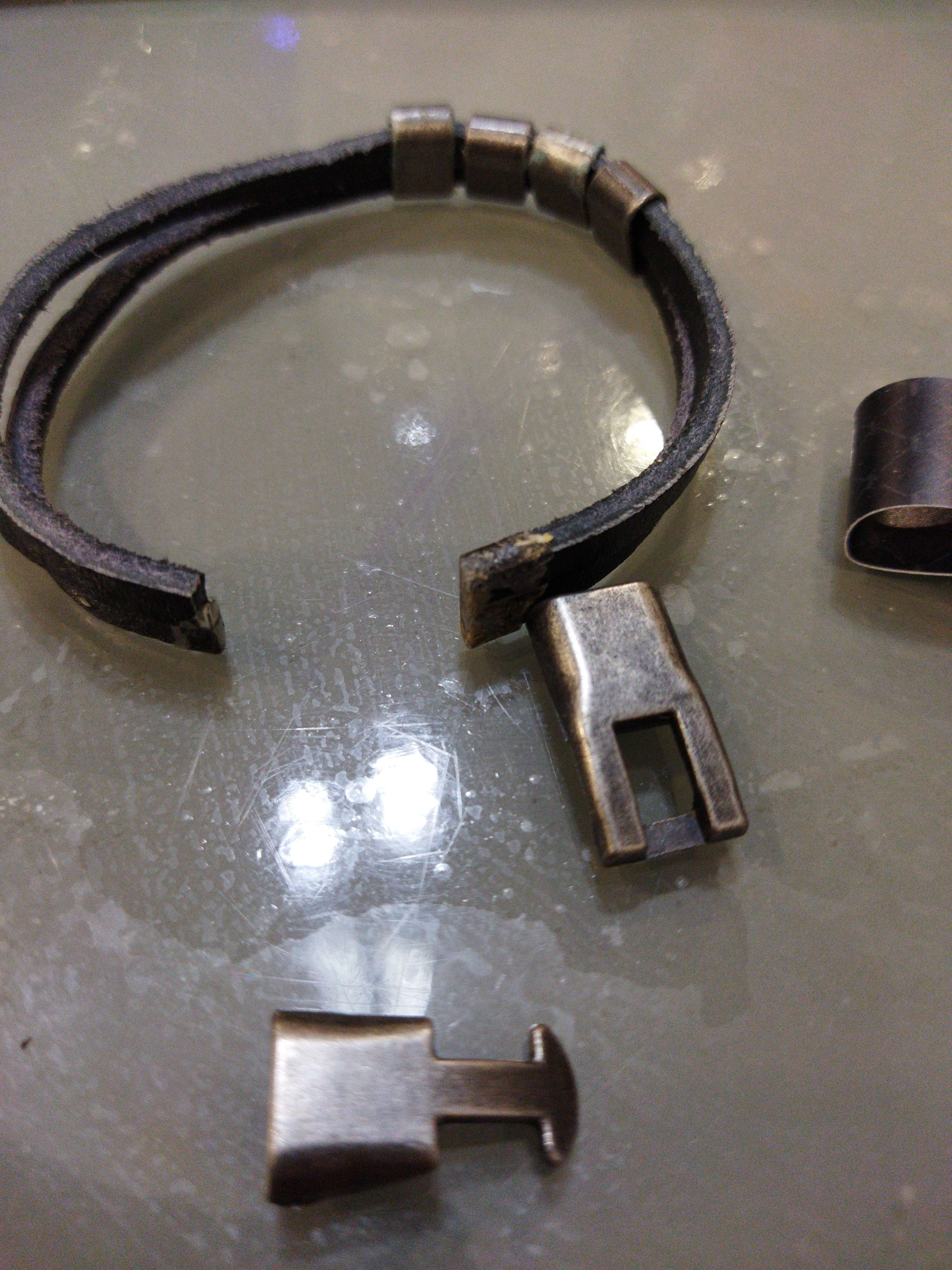 Фотография покупателя товара Браслет кожа "Мулан" 4 звена, цвет чёрный в серебре, L=20,5 см - Фото 1