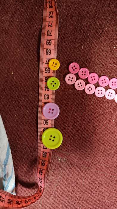 Фотография покупателя товара Набор пуговиц декоративные пластик «Цветные» - Фото 2