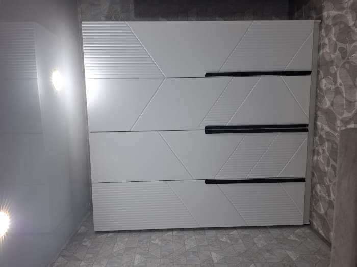 Фотография покупателя товара Шкаф прямой четырёхстворчатый для одежды «Стронг», с доводчиками, 2000×536×2200 мм, цвет белый/белый софт - Фото 1