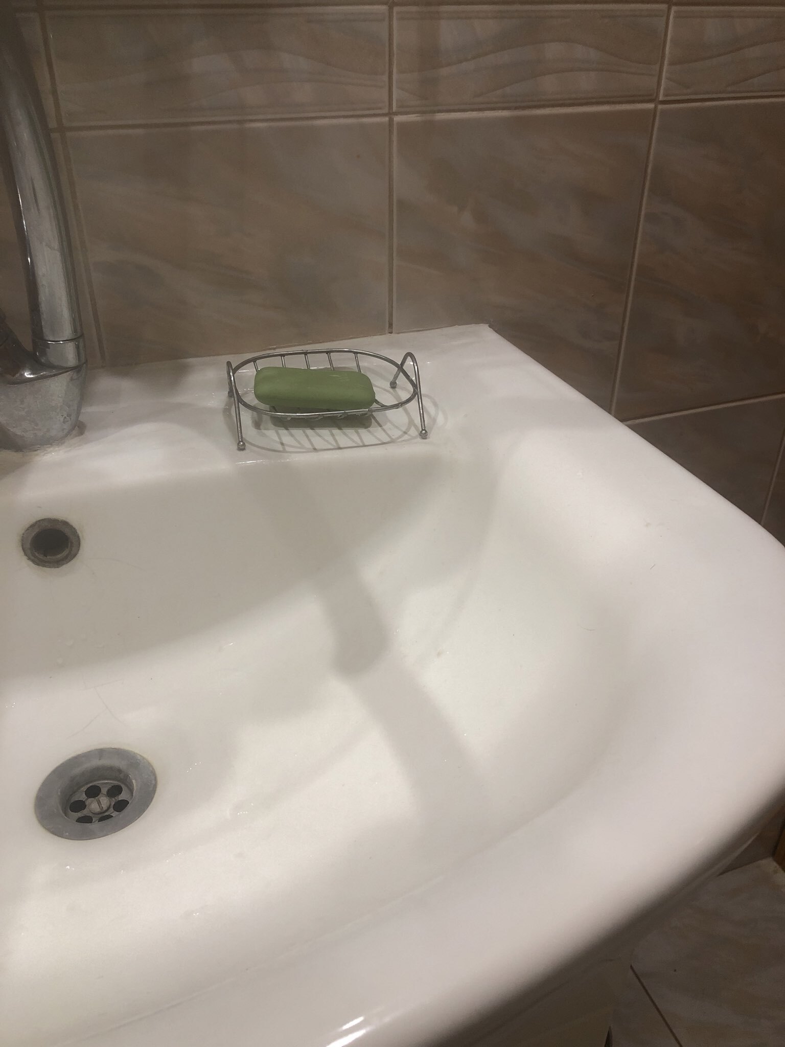 Фотография покупателя товара Мыльница на ножках Доляна «Сибарит», 12×9.5×4 см, хромированная - Фото 1