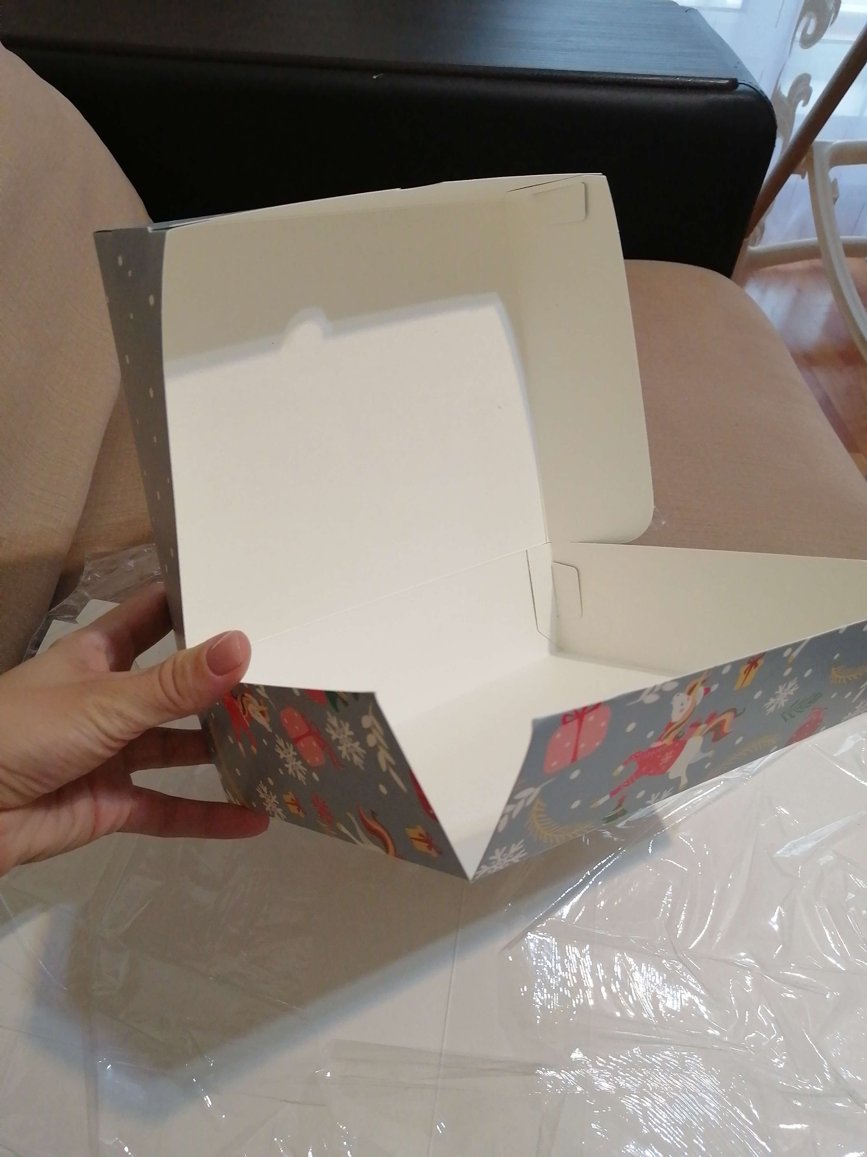 Фотография покупателя товара Упаковка для кондитерских изделий «Волшебная», 20 × 17 × 6 см