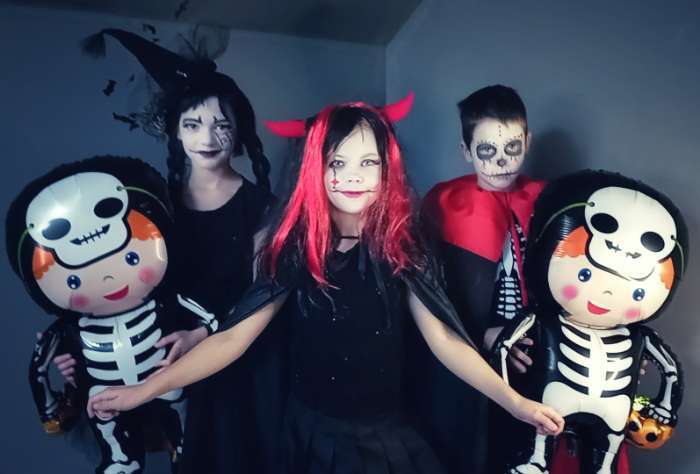 Фотография покупателя товара Карнавальный парик «Чертовка», 3 цвета, 130 г - Фото 2