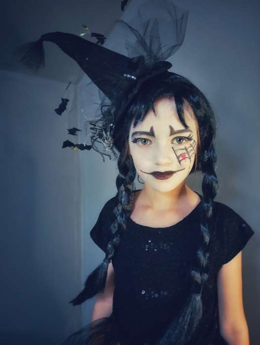 Фотография покупателя товара Карнавальный набор «Готическая девчонка», р. XXS: парик, юбка, галстук - Фото 1