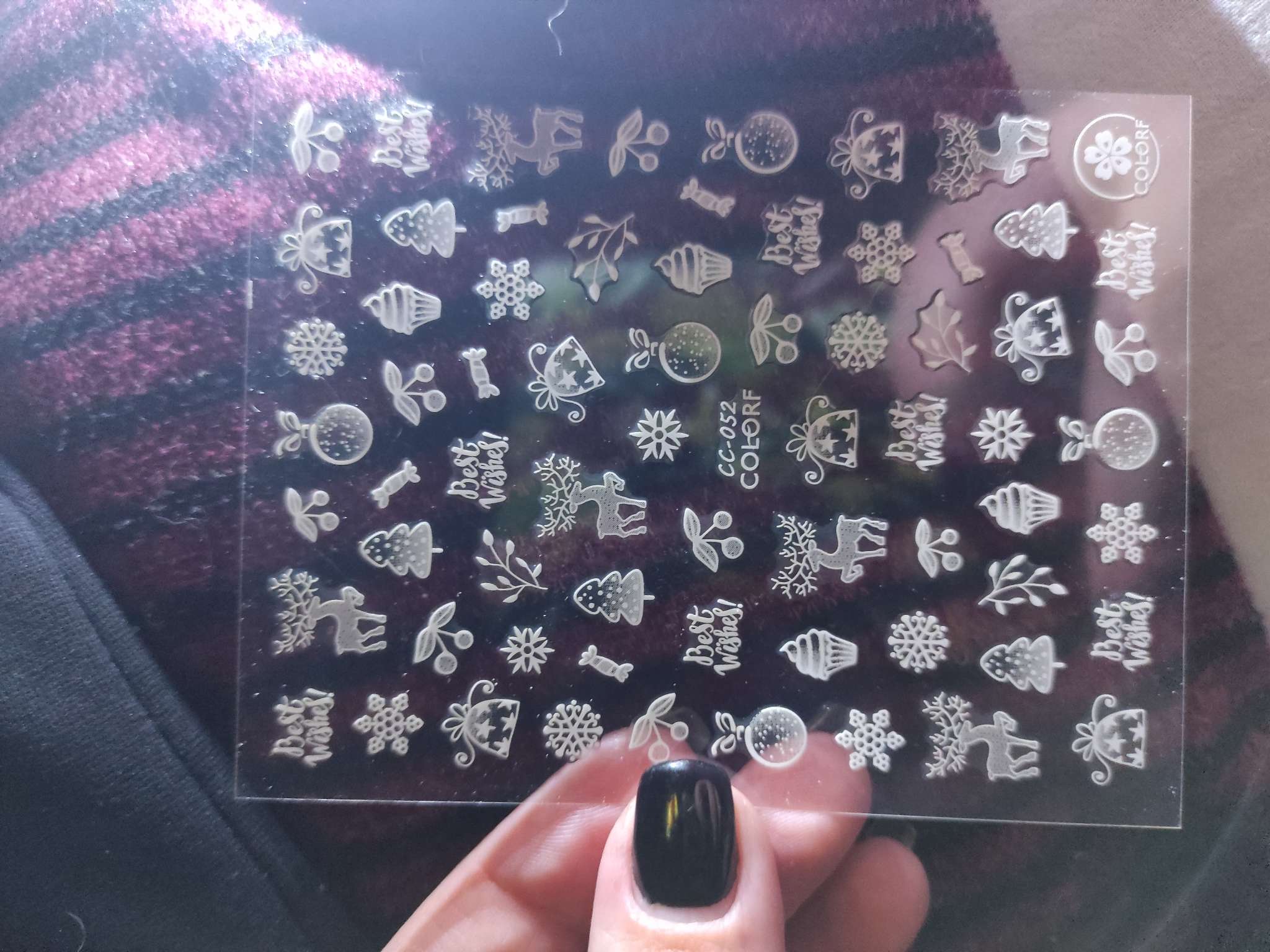 Фотография покупателя товара Наклейки для ногтей «Блестящие узоры», объёмные, с блёстками, белые - Фото 1