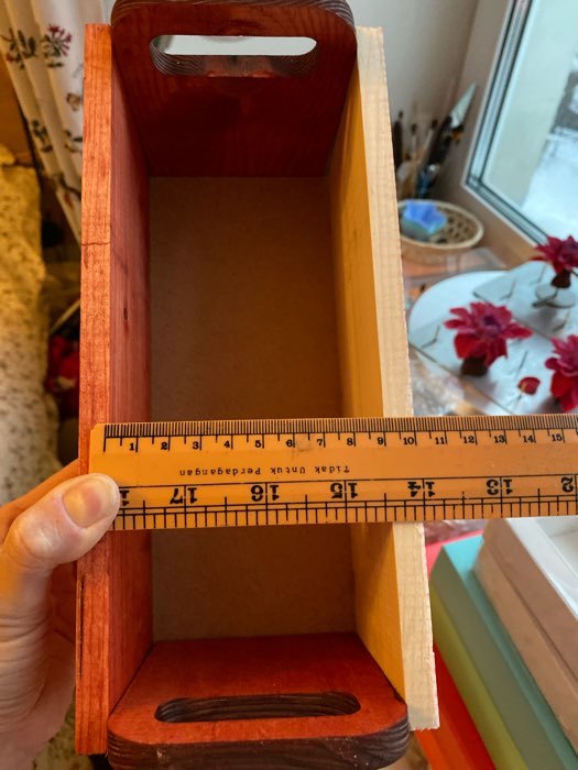 Фотография покупателя товара Деревянный ящик с ручками «Красный», 24.5 × 5 × 10 см - Фото 2