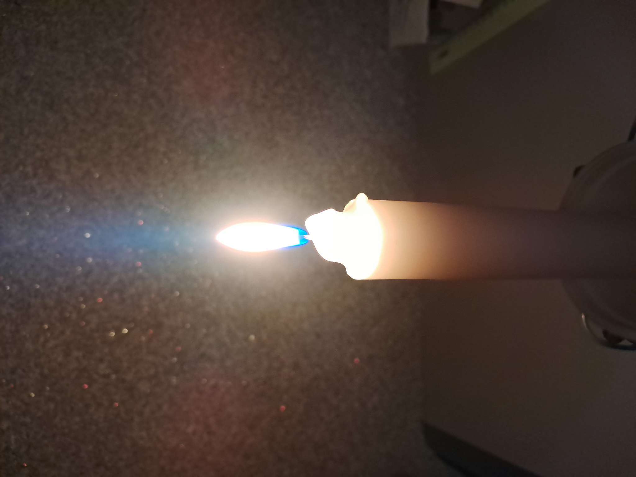 Фотография покупателя товара Набор свечей хозяйственных, 2.2×15.5 см, 6 ч, 60 г, 4 шт. - Фото 3