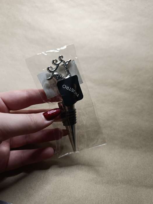 Фотография покупателя товара Пробка для бутылки новогодняя Magistro Deer, 12.5 см, цвет золотой - Фото 2