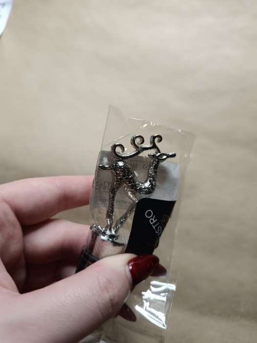 Фотография покупателя товара Пробка для бутылки новогодняя Magistro Deer, 12.5 см, цвет золотой - Фото 3