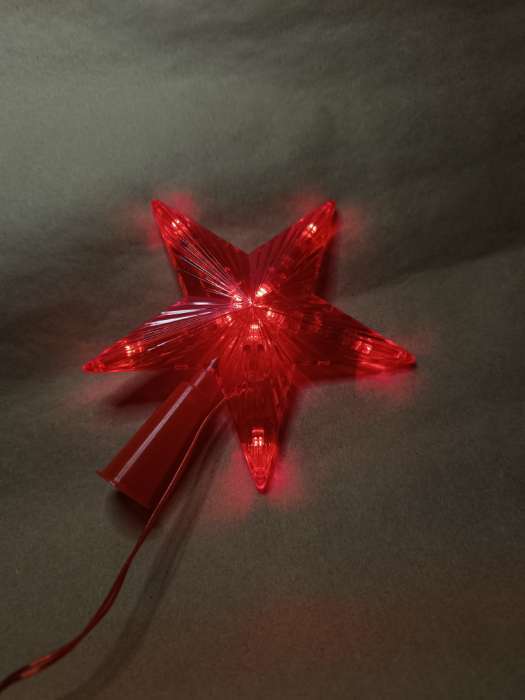 Фотография покупателя товара Светодиодная верхушка на ёлку «Звезда красная», 15 см, 10 LED, 220 В, свечение красное - Фото 3