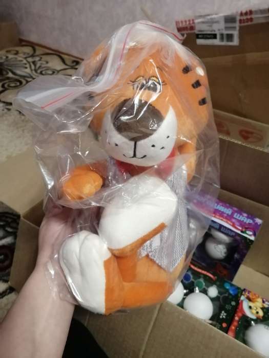 Фотография покупателя товара Мягкая игрушка «Тигр Оскар в жилетке», 30 см - Фото 1