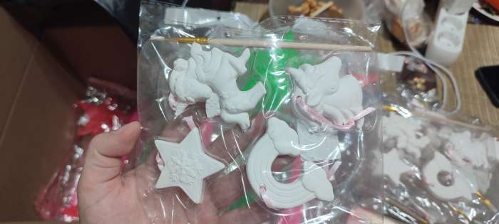 Фотография покупателя товара Ёлочные игрушки под раскраску «Блеск», 4 шт., с подвесом, кисть - Фото 1