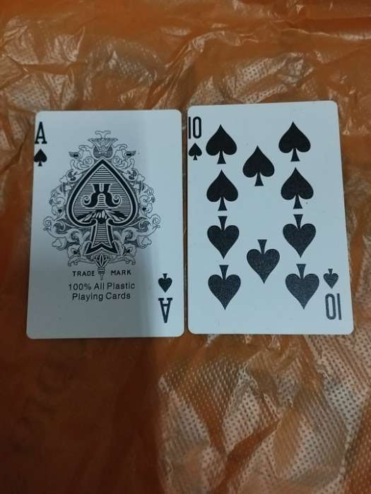 Фотография покупателя товара Карты игральные пластиковые 54 шт. «Время игры», для покера, 9.5×6.5 см, синяя рубашка - Фото 3