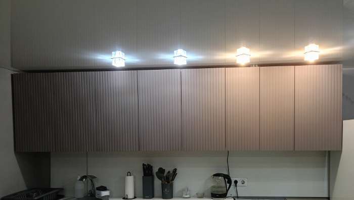 Фотография покупателя товара Шкаф навесной «Ника», 600×317×746 мм, цвет коричневый софт МДФ/дуб вотан - Фото 2