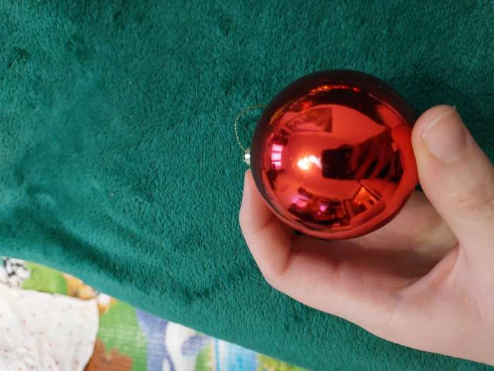 Фотография покупателя товара Ёлочные игрушки «Глянец», шары новогодние, d=6 см, набор 6 шт., красный - Фото 34