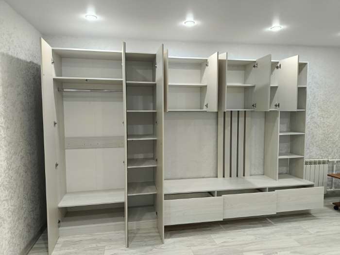 Фотография покупателя товара Стенка в гостиную «Лиза», 3400×550×2150 мм, цвет сатин/анкор белый - Фото 5