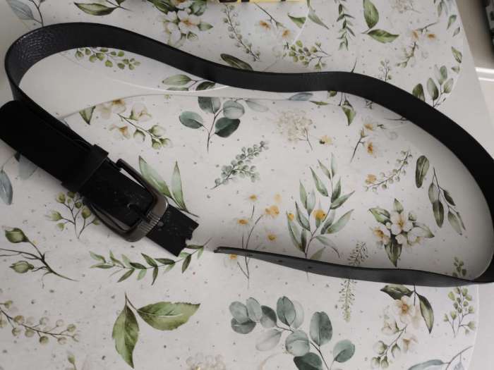 Фотография покупателя товара Ремень мужской, ширина 3.5 см, винт, один прокол, пряжка металл, чёрный - Фото 2