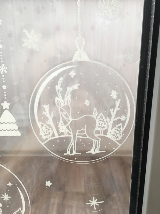 Фотография покупателя товара Наклейки для окон «Cнежинки», многоразовая, 33 х 50 см, Новый год - Фото 30